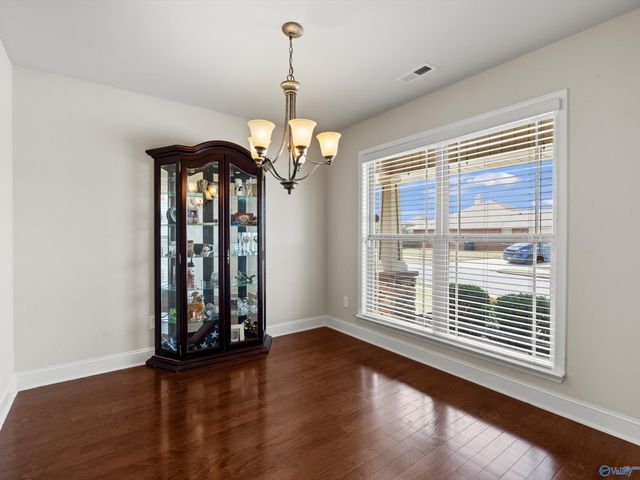 15598 Coach House Court NW, Harvest, AL 35749