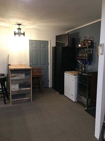 955 Elma St, Hickman, CA 95323