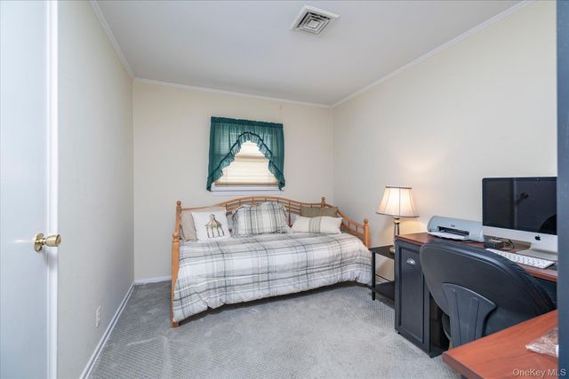 1634 Cynron Lane, East Meadow, NY 11554