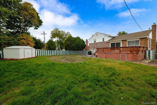 1634 Cynron Lane, East Meadow, NY 11554