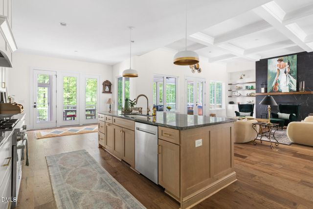 425 Ocoee Falls Drive, Chapel Hill, NC 27517