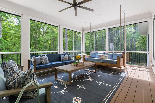 425 Ocoee Falls Drive, Chapel Hill, NC 27517