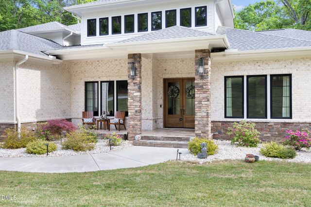 425 Ocoee Falls Drive, Chapel Hill, NC 27517