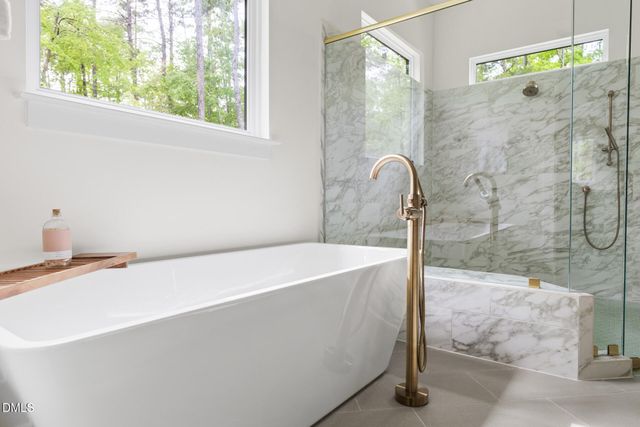 425 Ocoee Falls Drive, Chapel Hill, NC 27517