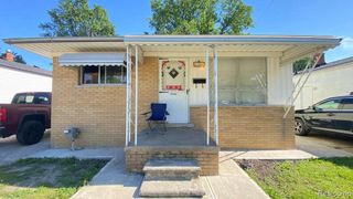 11268 Jewett Avenue, Warren, MI 48089