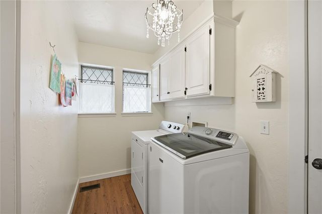 2021 Cedar Ridge Road, Edmond, OK 73013