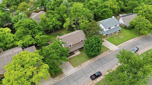2021 Cedar Ridge Road, Edmond, OK 73013