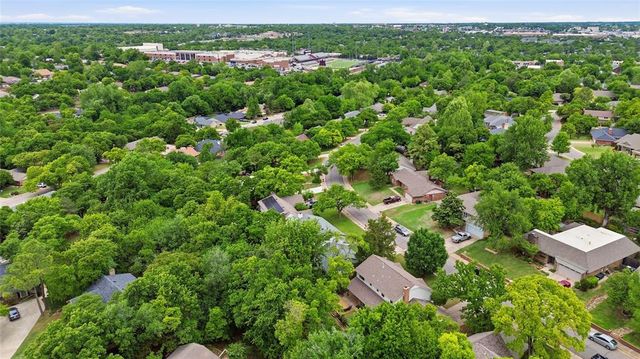 2021 Cedar Ridge Road, Edmond, OK 73013