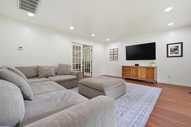 2021 Cedar Ridge Road, Edmond, OK 73013