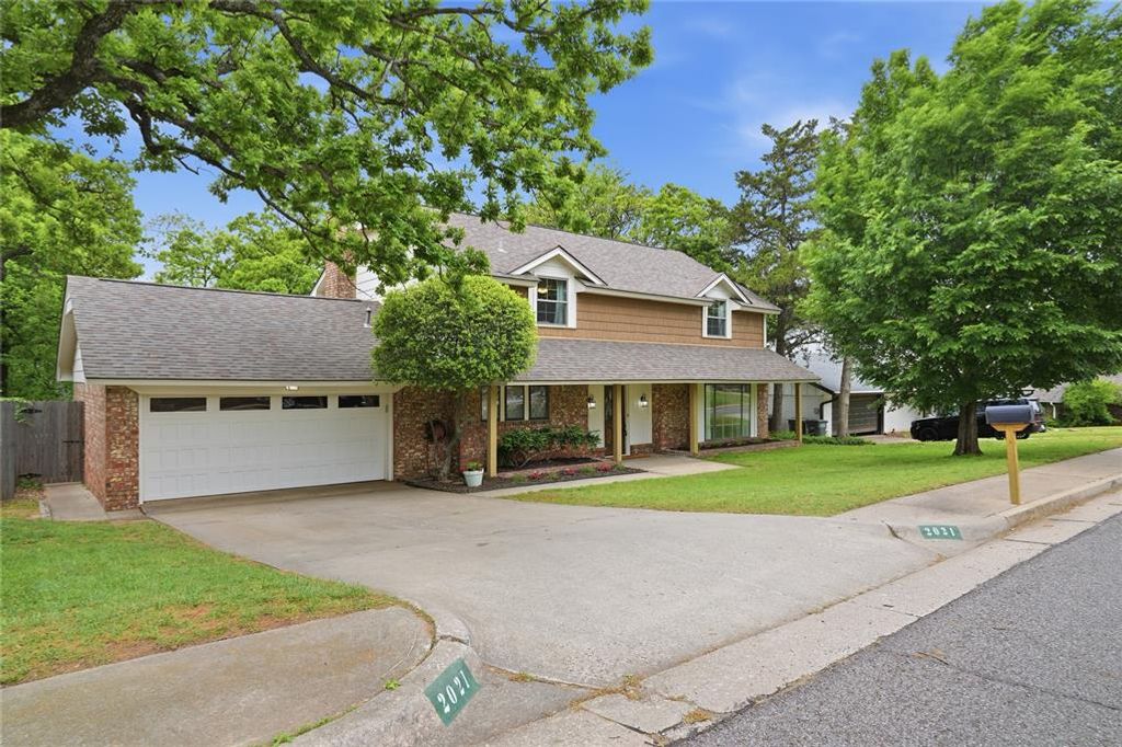 2021 Cedar Ridge Road, Edmond, OK 73013