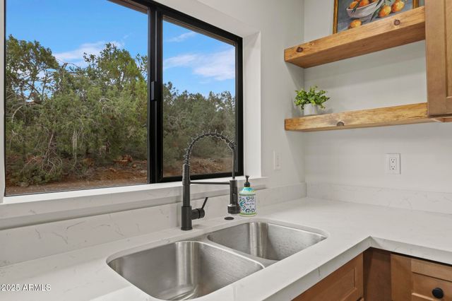 169 N Lee's Way, Payson, AZ 85541