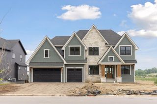 5455 Rolling Hills Parkway, Victoria, MN 55318