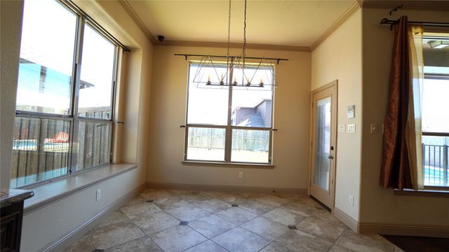 588 Deverson Drive, Rockwall, TX 75087