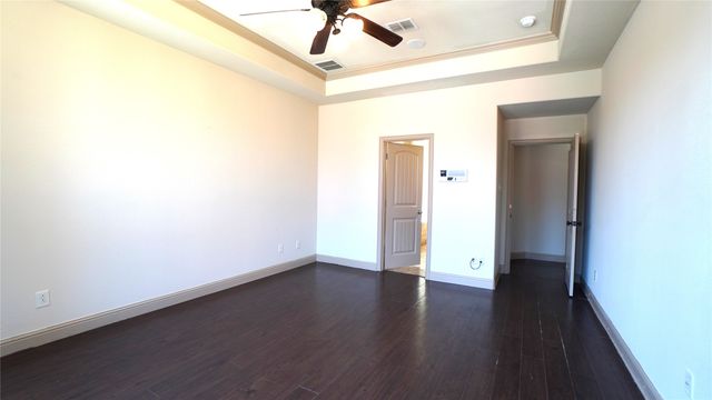 588 Deverson Drive, Rockwall, TX 75087