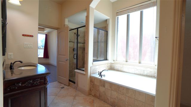 588 Deverson Drive, Rockwall, TX 75087