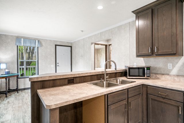 370 68th Street, Casco Twp, MI 49090