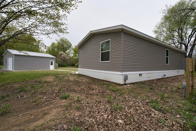 370 68th Street, Casco Twp, MI 49090