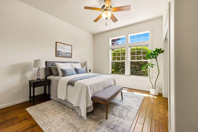 403 Briscoe Place, Ashland, OR 97520
