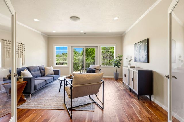 403 Briscoe Place, Ashland, OR 97520