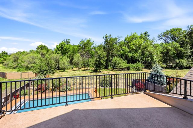403 Briscoe Place, Ashland, OR 97520