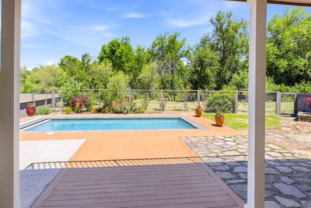 403 Briscoe Place, Ashland, OR 97520