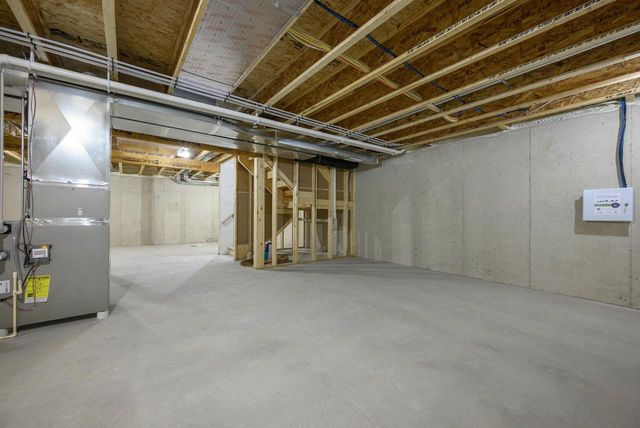 444 Stoddard Drive, Oregon, WI 53575