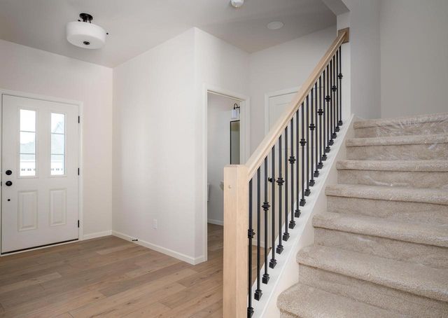 444 Stoddard Drive, Oregon, WI 53575