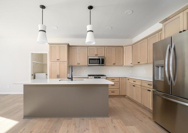 444 Stoddard Drive, Oregon, WI 53575