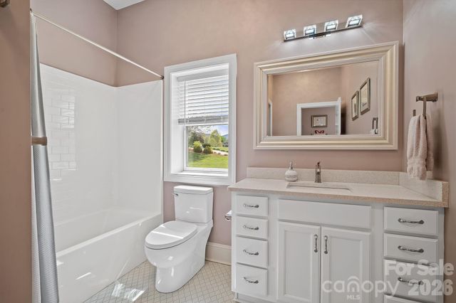 64 Water Hill Way, Fletcher, NC 28732