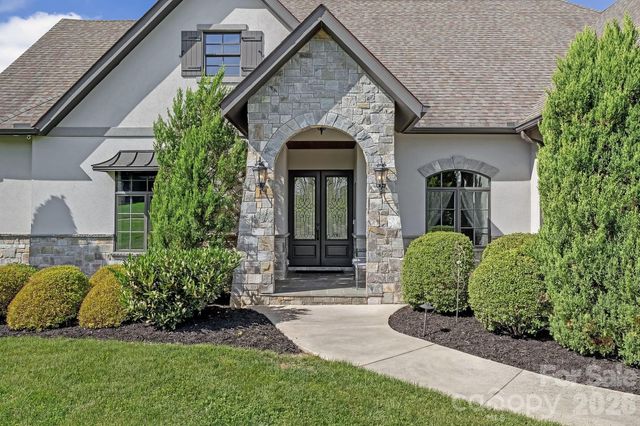 64 Water Hill Way, Fletcher, NC 28732
