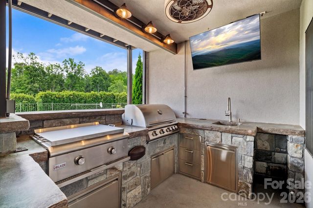 64 Water Hill Way, Fletcher, NC 28732