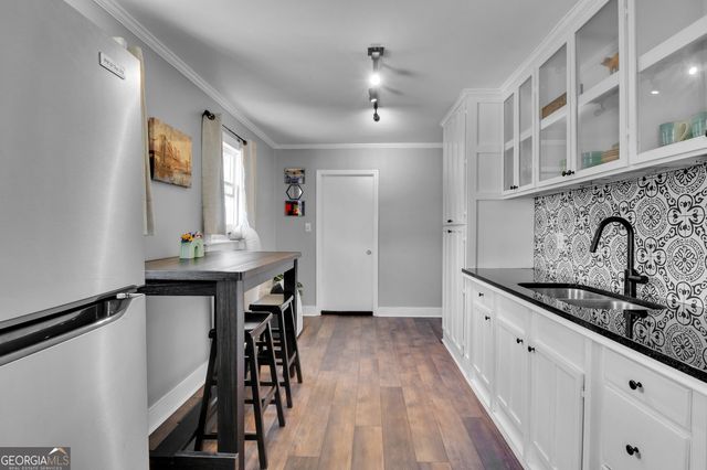 1279 Eubanks Avenue B, East Point, GA 30344