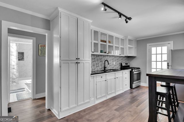 1279 Eubanks Avenue B, East Point, GA 30344