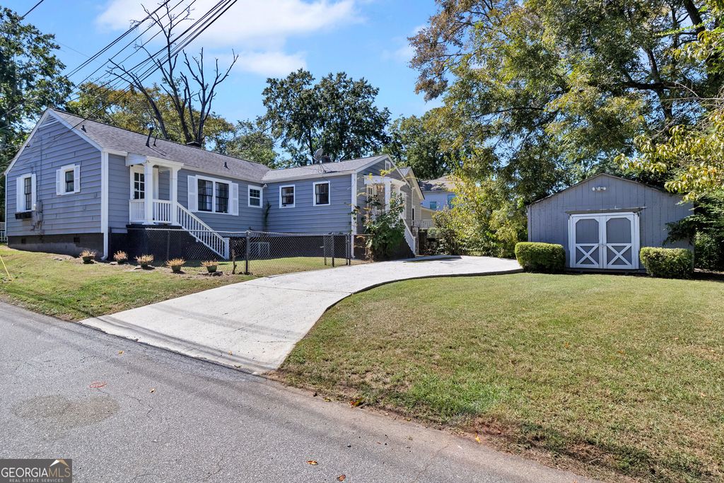 1279 Eubanks Avenue B, East Point, GA 30344
