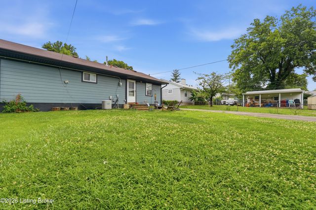 197 Marian Dr, Louisville, KY 40218