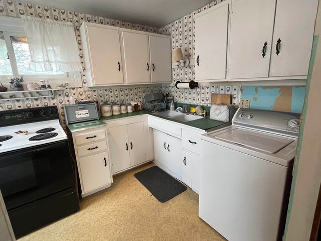 18 Champlain Street, Brandon, VT 05733