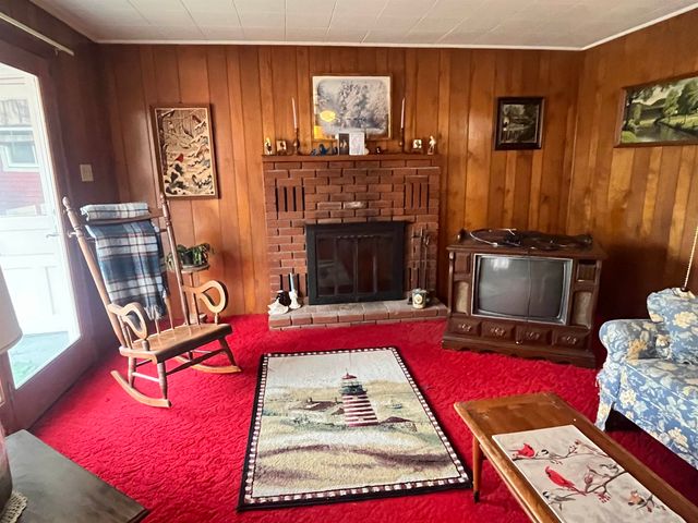 18 Champlain Street, Brandon, VT 05733