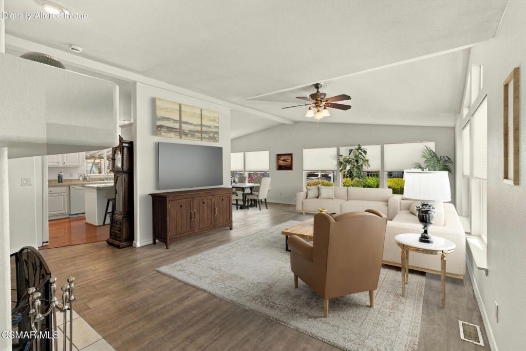195 Tierra Rejada Road 127, Simi Valley, CA 93065 — photo 3
