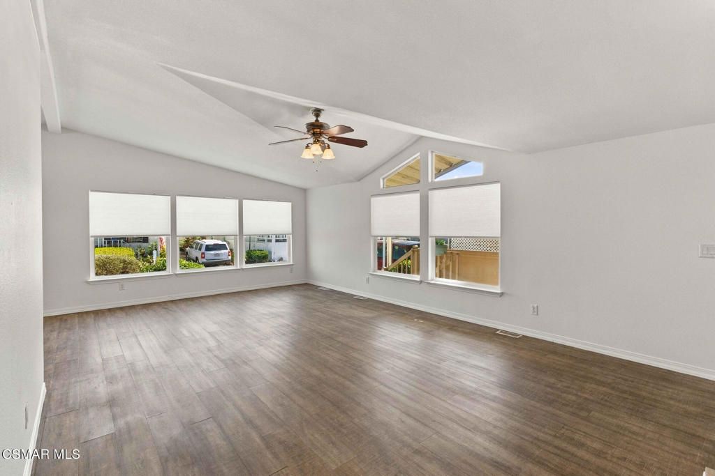 195 Tierra Rejada Road 127, Simi Valley, CA 93065 — photo 5