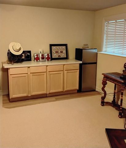 920 THOMAS TRAIL, Waupaca, WI 54981