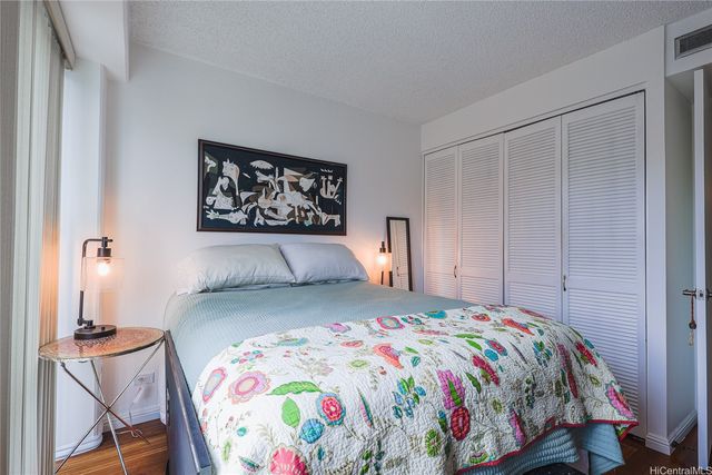 700 Richards Street 706, Honolulu, HI 96813