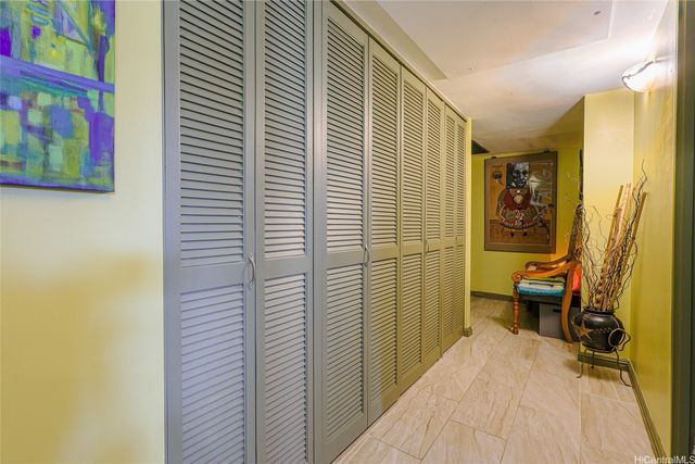 700 Richards Street 706, Honolulu, HI 96813