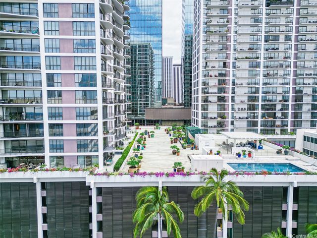 700 Richards Street 706, Honolulu, HI 96813