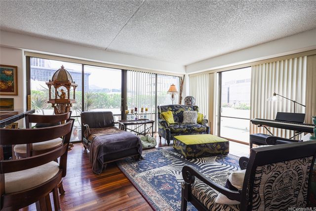 700 Richards Street 706, Honolulu, HI 96813