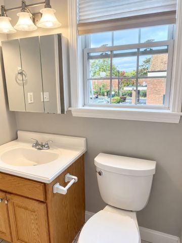 705 Washington Street E, Canton, MA 02021