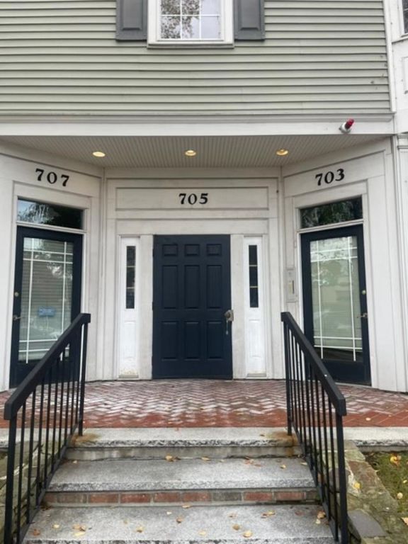 705 Washington Street E, Canton, MA 02021