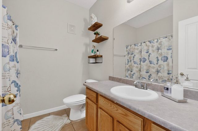 10523 Pamplona Street NW, Albuquerque, NM 87114