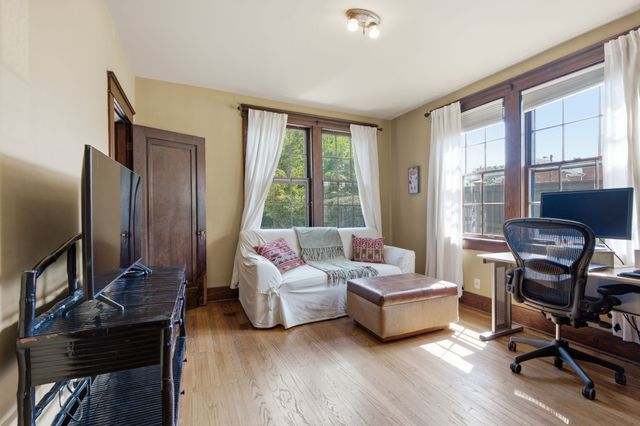 919 Caruthers Ave, Nashville, TN 37204