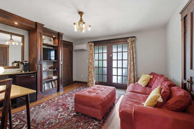 919 Caruthers Ave, Nashville, TN 37204