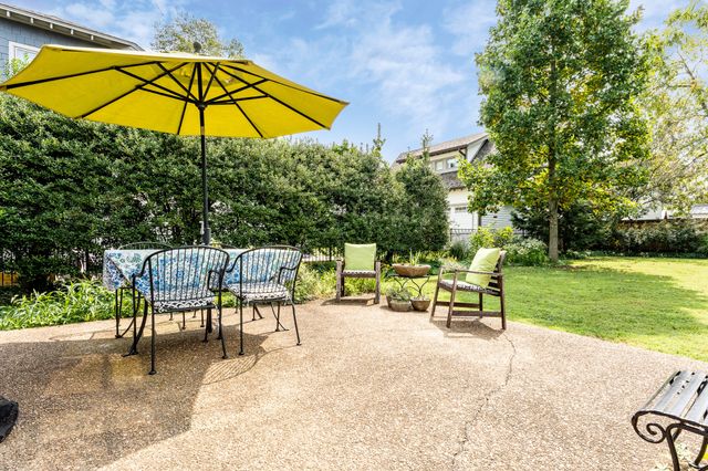919 Caruthers Ave, Nashville, TN 37204